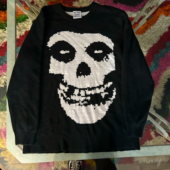 Misfits sweater never worn - Picture 1 of 2